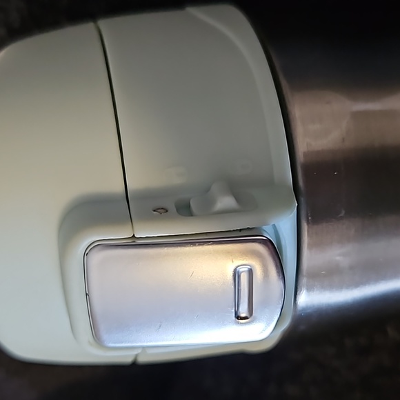 David's Tea travel mug - Picture 5 of 7